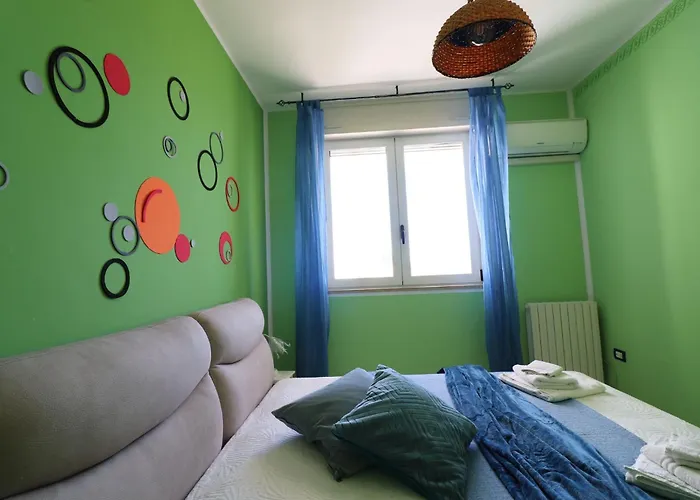 Casa Virginia Elegant One-bedroom Near The Дом отдыха Отранто