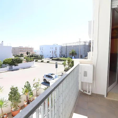 Casa Virginia Elegant One-bedroom Near The Сasa de vacaciones Otranto