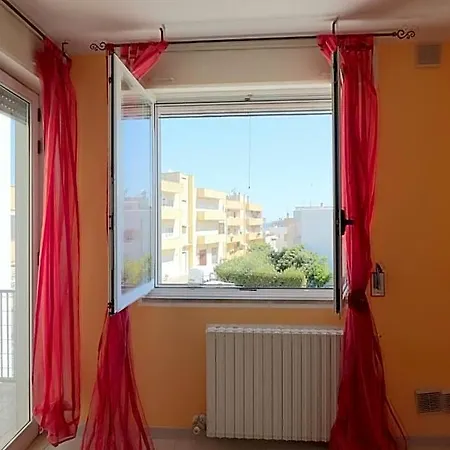 Casa Virginia Elegant One-bedroom Near The אוטרנטו