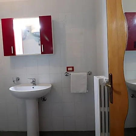 בית נופש Casa Virginia Elegant One-bedroom Near The *