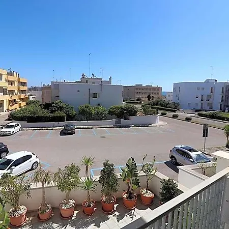 Casa Virginia Elegant One-bedroom Near The בית נופש אוטרנטו