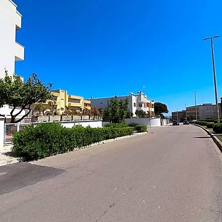 בית נופש Casa Virginia Elegant One-bedroom Near The *
