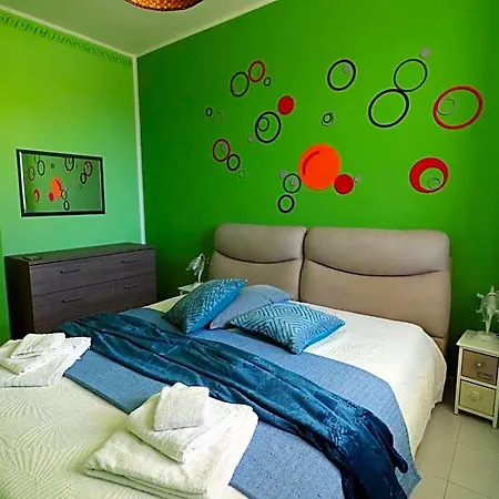 Casa Virginia Elegant One-bedroom Near The בית נופש *