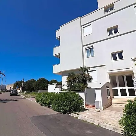 בית נופש Casa Virginia Elegant One-bedroom Near The אוטרנטו