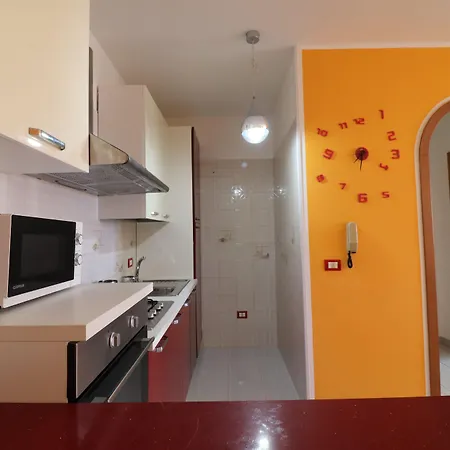 펜션 Casa Virginia Elegant One-bedroom Near The 오트란토